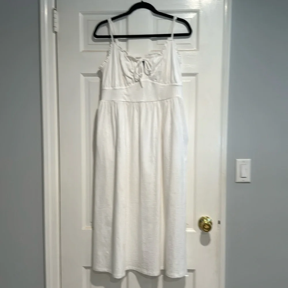 Old Navy Large Dress White With Pockets And Adjustable Straps - Picture 1 of 4